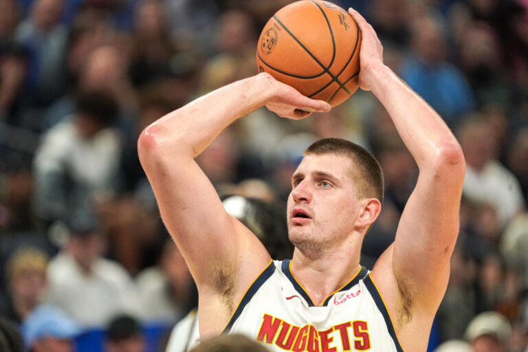 Nuggets e Knicks vincono e si portano sul 3-2