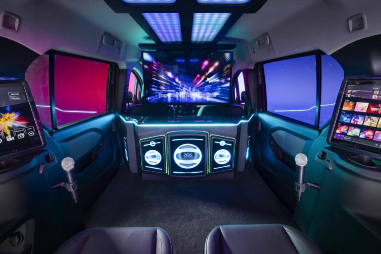 Nissan Townstar karaok-e, pensato per gli amanti della musica