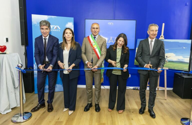Ita Airways apre a Cosenza “Ciao”, il nuovo centro assistenza clienti