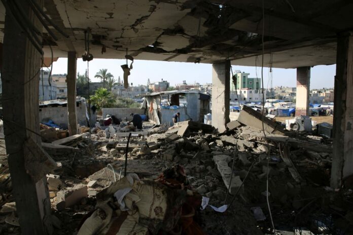 MIDEAST-GAZA-RAFAH-ISRAEL-AIRSTRIKE-AFTERMATH