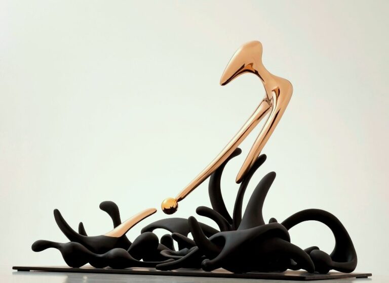 “Linee dell’Invisibile”, a Baku la mostra dello scultore Gianfranco Meggiato