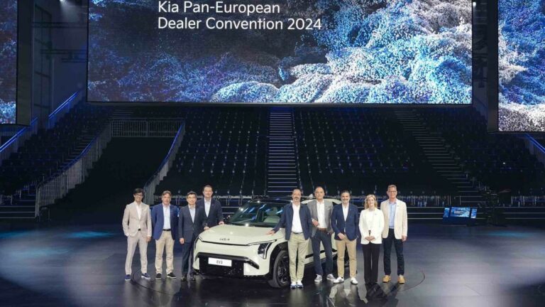 Kia con “It’s #OurMove” presenta il futuro dell’elettrico