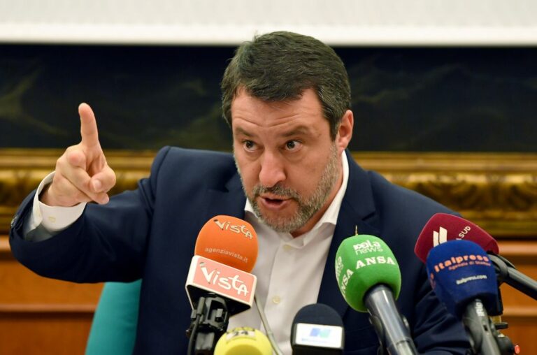 سالفيني: سأصوت لفاناتشي في الانتخابات الأوروبية