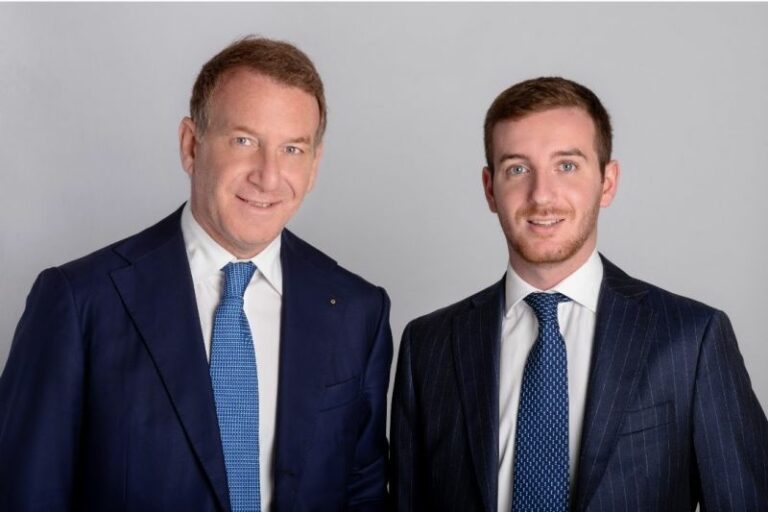 ربطات عنق وحقائب تالاريكو هدايا إيطالية لرؤساء حكومات مجموعة السبع