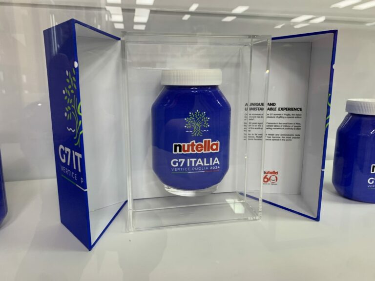 نوتيلا شخصية من بين الهدايا الإيطالية لقادة مجموعة السبع