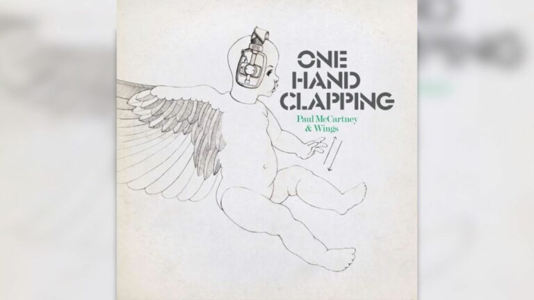 Paul McCartney & Wings, esce “One Hand Clapping”