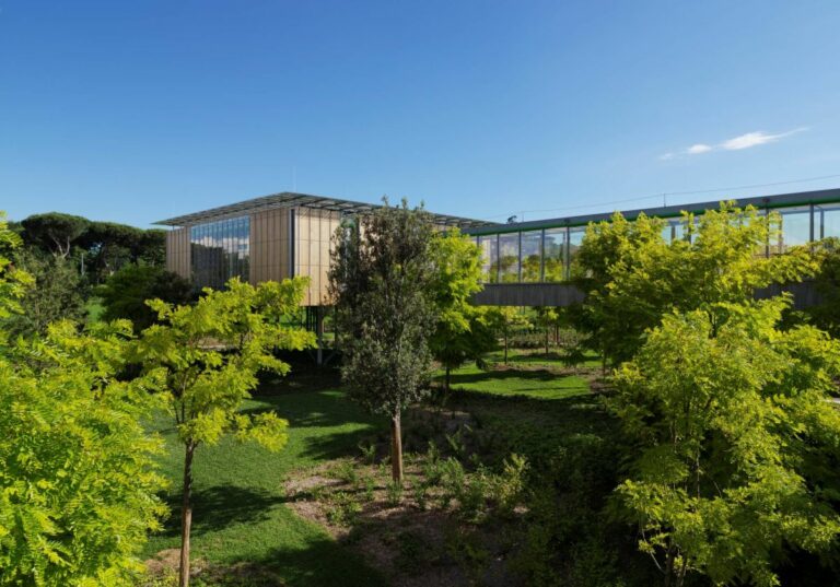 Nasce a Bologna l’Hospice Pediatrico sospeso nel verde