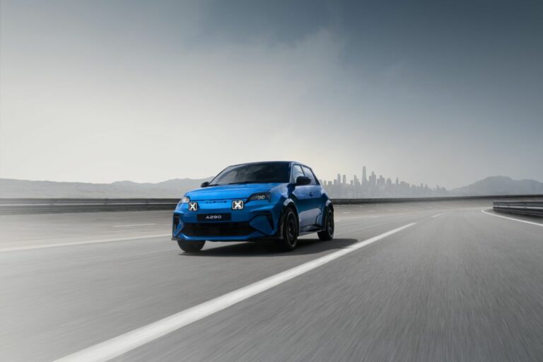 Alpine A290, la sportiva compatta dell’era elettrica