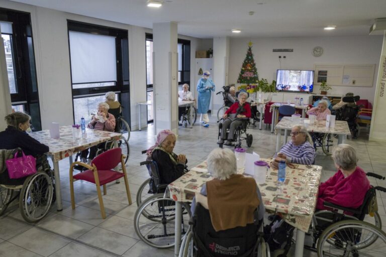 Abusi sugli anziani, Barbagallo “Politica e società cambino rotta”