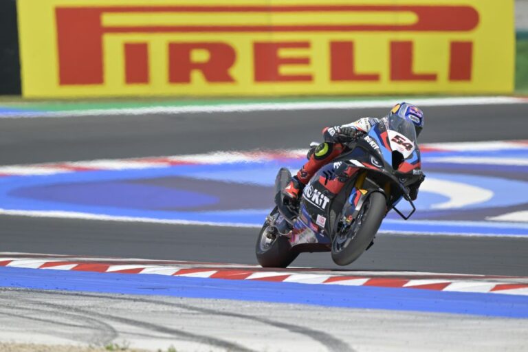 Razgatlioglu sfrutta le Pirelli di gamma per il tris di Misano