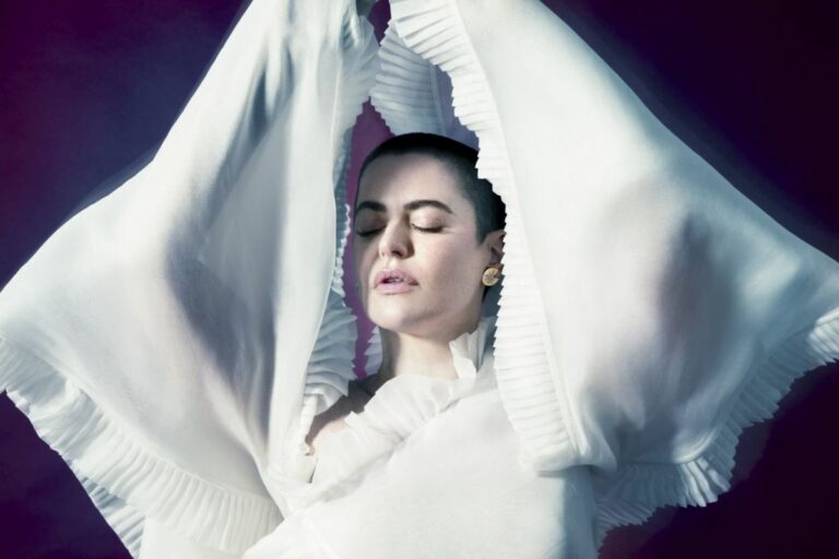 Esce “23 ORE”, la raccolta di Silvia Salemi