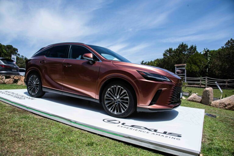 Tornano le “Lexus Luxury Location” dell’estate 2024