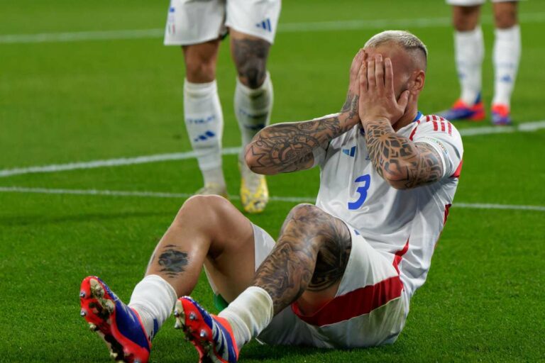 Gravina protegge gli azzurri, ma Spalletti perde Dimarco