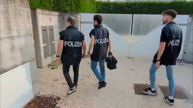 Milano, telemarketing selvaggio truffe ed estorsioni. Azzerata banda