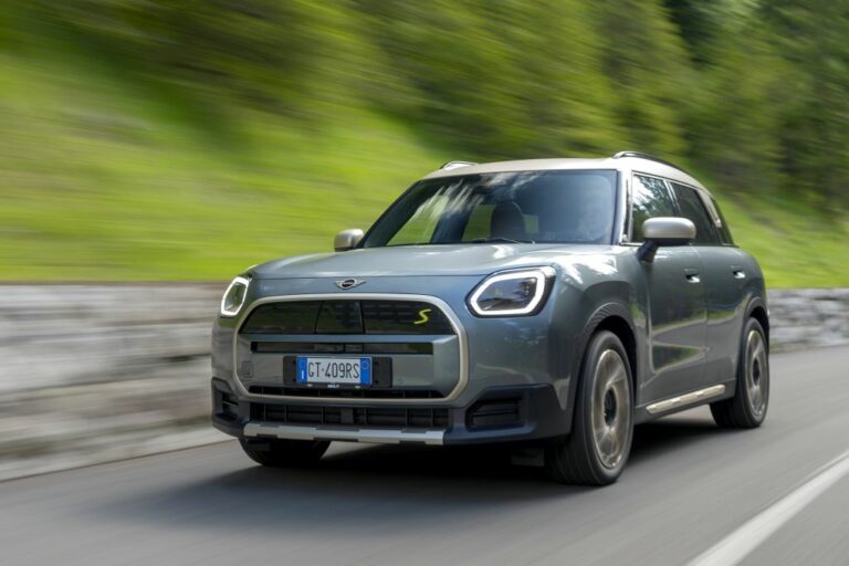 Nuova All Electric Mini Countryman e Noi Techpark