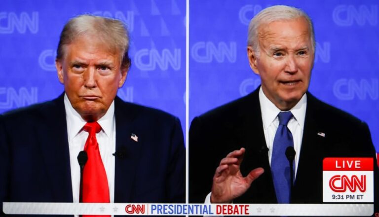 Biden si inceppa, Trump evita gli argomenti più scivolosi