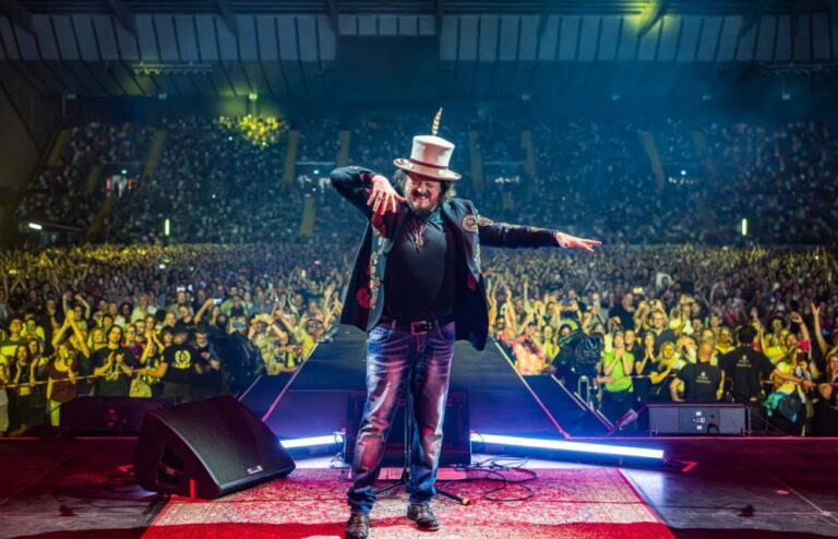 Zucchero chiude il tour a San Siro