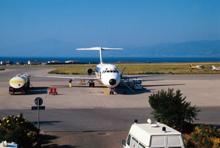 Stop all’addizionale comunale per gli aeroporti calabresi