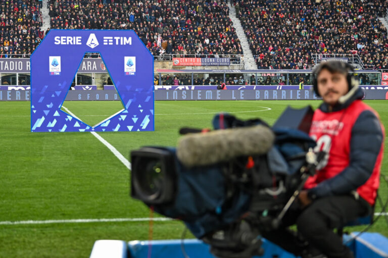 Il calcio trasmesso da Dazn disponibile su Tivùsat