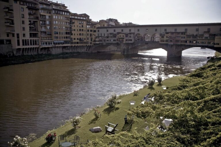 Toscana, stop al lavoro cantieri e cave nei giorni caldi da “rosso”
