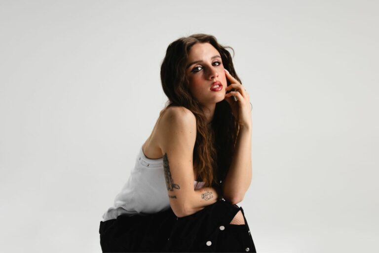 Angelina Mango, pokè melodrama è certificato disco d’oro