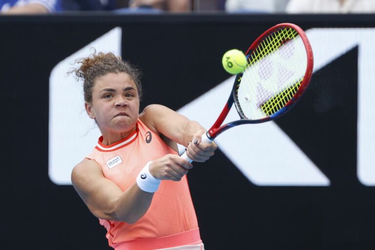 Ranking Wta, top ten immutata con Swiatek regina e Paolini 5^