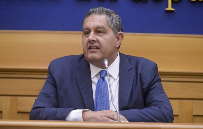 Italia al Centro con Toti presenta il suo programma elettorale