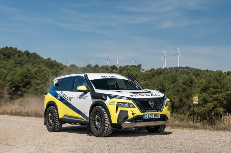 Nissan X-Trail e-Power  con e-4orce completa l’Aragon Baja Rally
