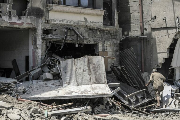 Israele colpisce il sud di Gaza dopo aver ordinato l’evacuazione