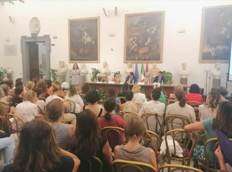 Inclusione Donna al lavoro con Uni e Valore D su valutazione impatto di genere