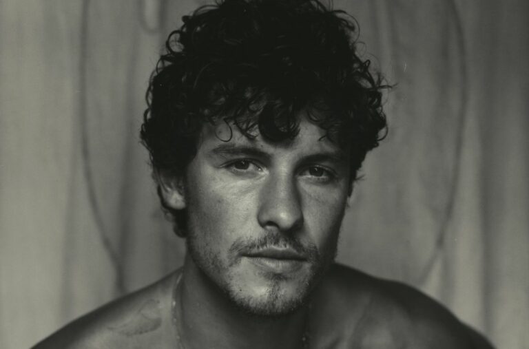 Shawn Mendes annuncia il suo nuovo album “Shawn”