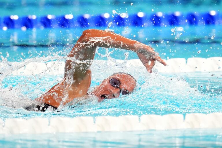 Oro Ledecky negli 800 sl, Quadarella quarta