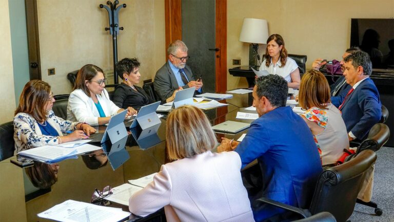 Autonomia, Sardegna ricorre alla Consulta