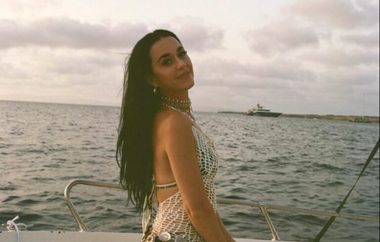 Katy Perry torna con il nuovo singolo “Lifetimes”