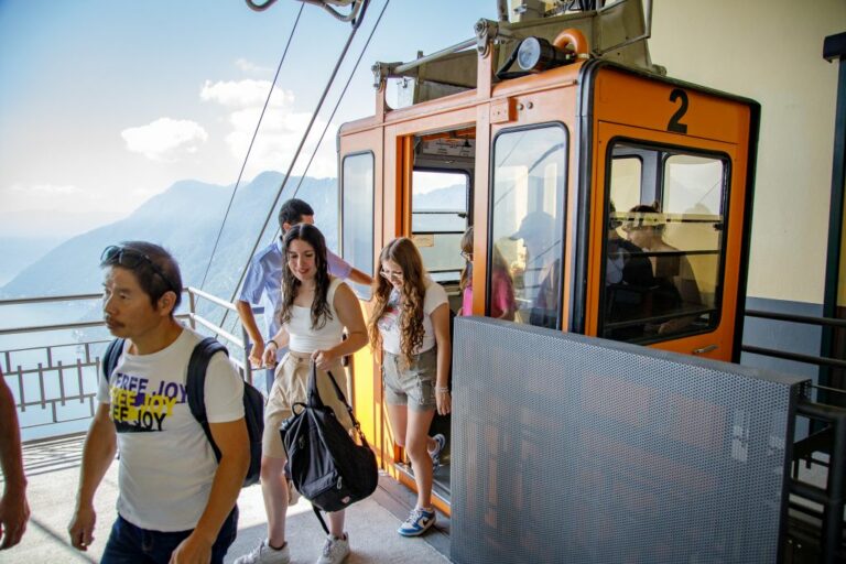Atm, riaperta la storica funivia che collega Argegno e Pigra