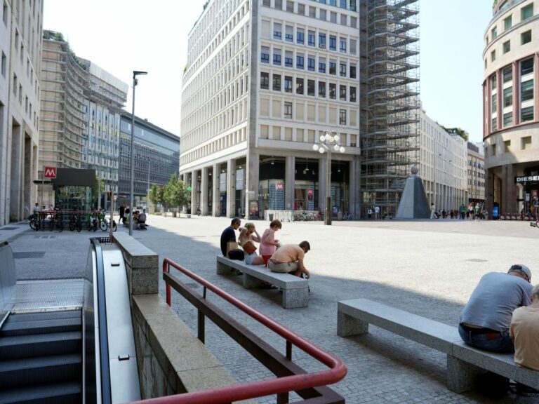 Bertolaso “Piano caldo attivo da maggio, pochissimi casi in Lombardia”