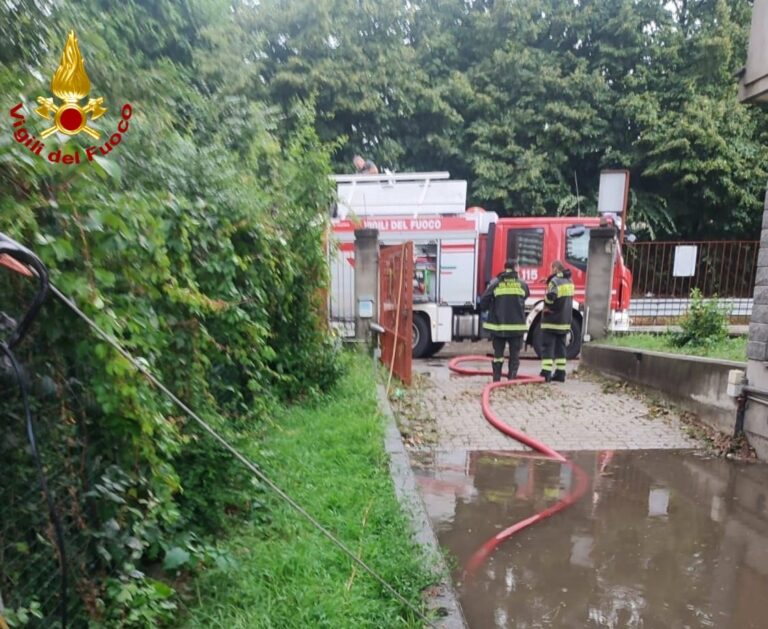 Nubifragio a Torino, danni e allagamenti