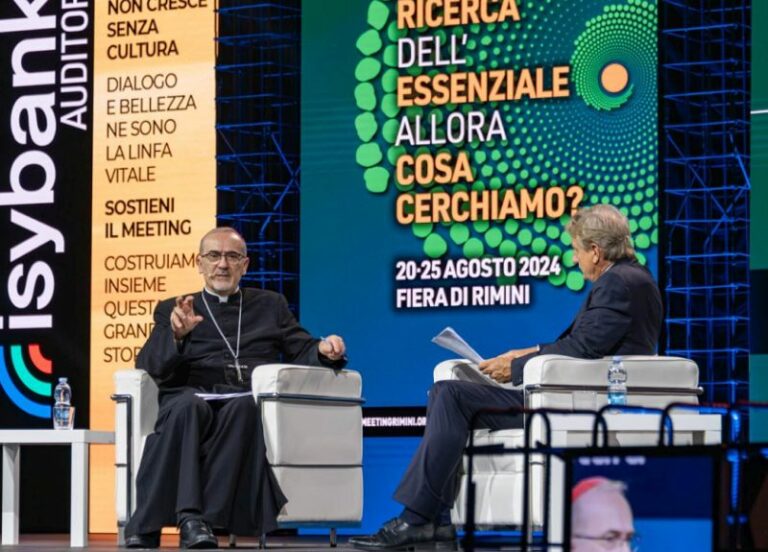 Middle East, Pizzaballa at the Rimini Meeting “Last Train Negotiations”