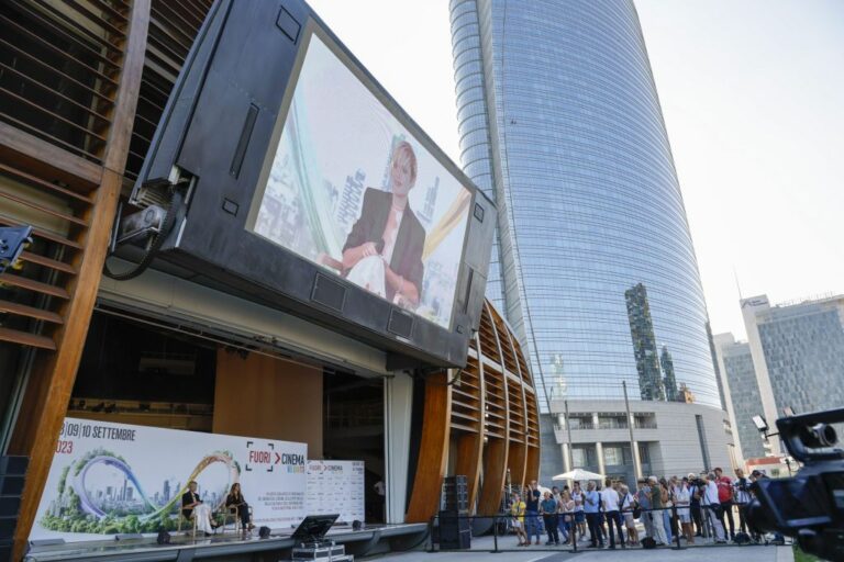 Milano, svelato il programma di Fuoricinema 2024. C’è anche Elly Schlein