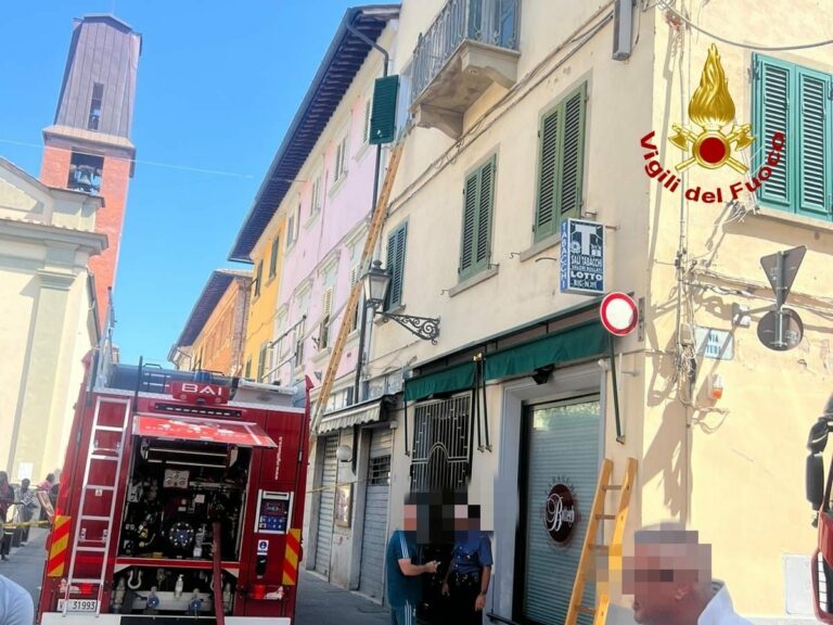Incendio in abitazione nel Pisano, muore una bambina