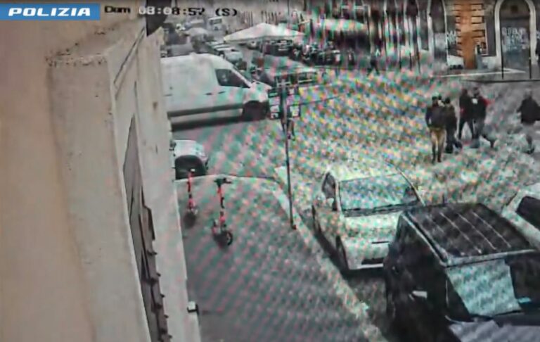 Furti in gioiellerie a Roma, sei arresti della Polizia