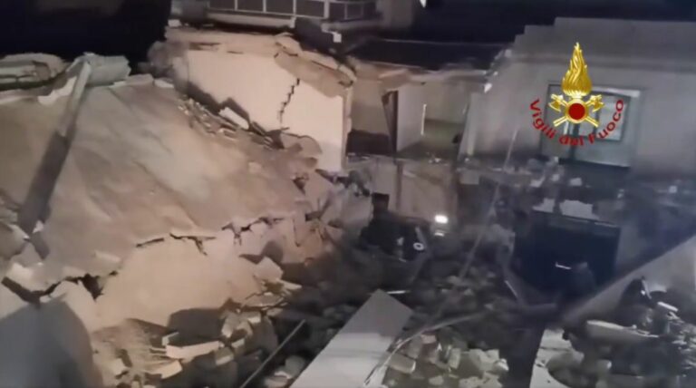 Crollato edificio nel Brindisino, esclusa la presenza di persone