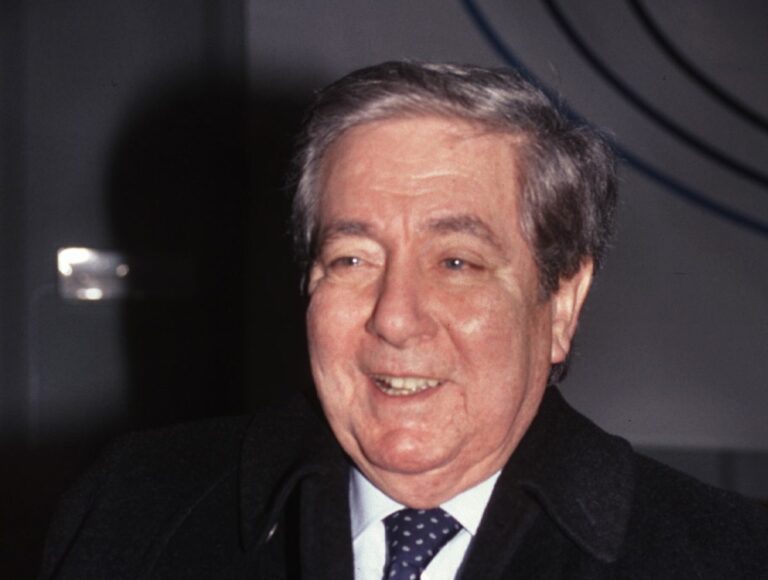 Cento anni fa nasceva Corrado e la “Corrida” torna in tv