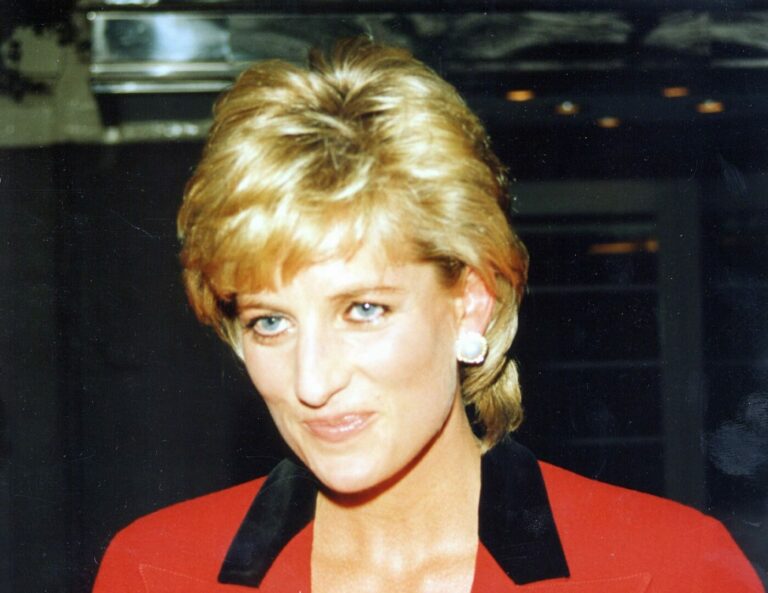27 anni fa la morte di Lady Diana, gioielliere Repossi “Mito che faceva ombra a chi ne soffriva la presenza”