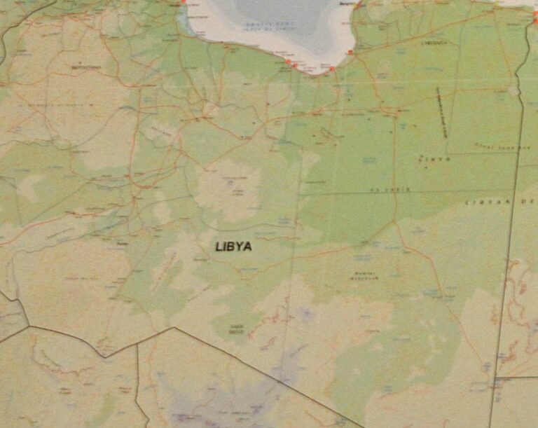 Libia: produzione Sharara sale a 288 mila barili di greggio