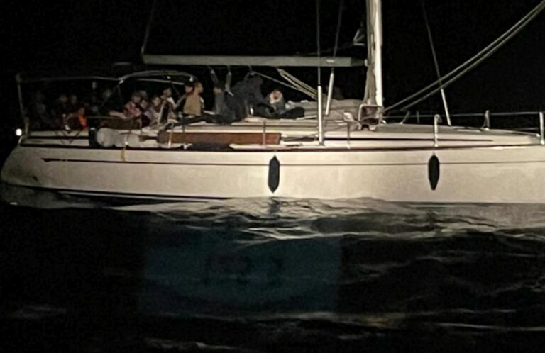 Sbarcati 75 migranti sulle coste Sud della Sardegna