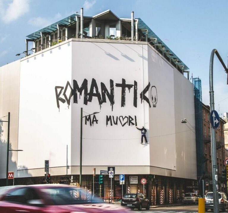 I Pinguini Tattici Nucleari tornano con “Romantico ma muori”