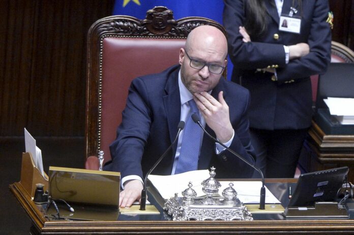 Camera dei deputati discussione e voto di fiducia sul PNRR