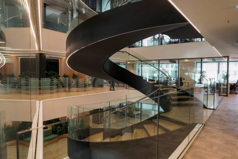 Milano, apre la nuova sede di Deloitte in via Santa Sofia 28