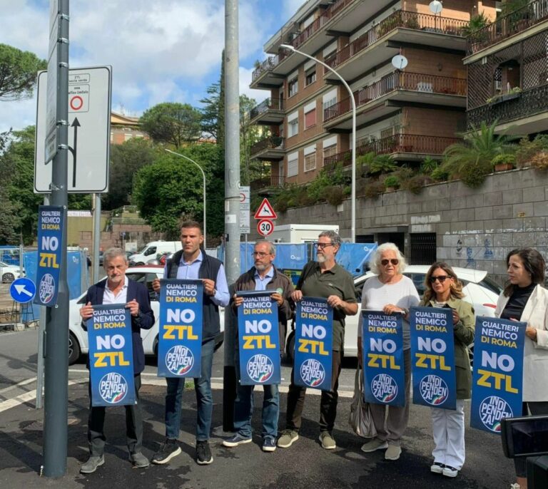 Roma, Alemanno-Colosimo “No Ztl, manifesti di protesta appesi ai varchi”